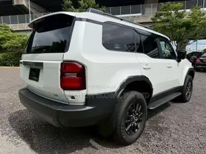 Toyota Land Cruiser TRJ 250 VX 2026