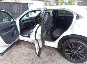 Honda Vezel RS Premium Brand New 2025