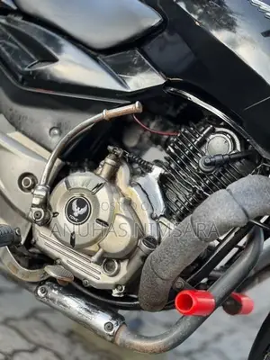 Bajaj Pulsar 150 2015