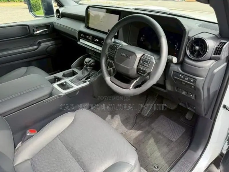 Toyota Land Cruiser TRJ 250 VX 2026