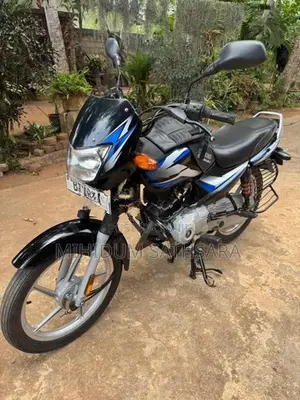 Bajaj CT100 2024