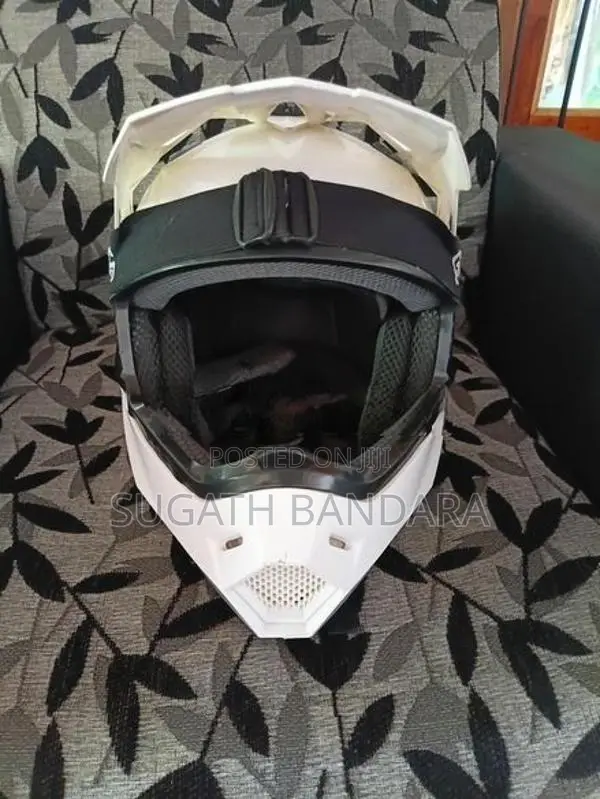 HHCo Motocross Helmet