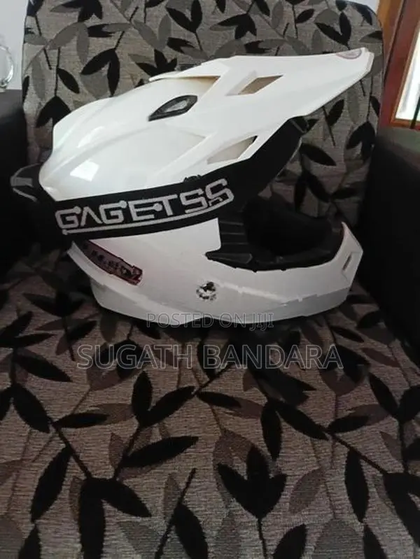 HHCo Motocross Helmet