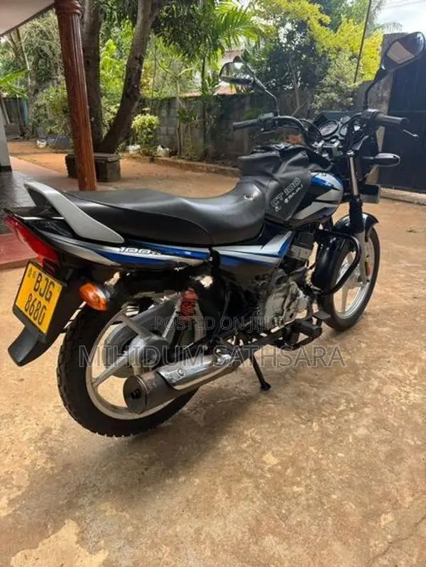 Bajaj CT100 2024