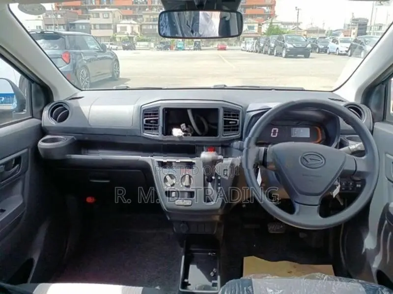 Daihatsu Mira 2025 ES L SA3 2026