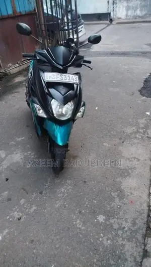 Yamaha SZR 2017