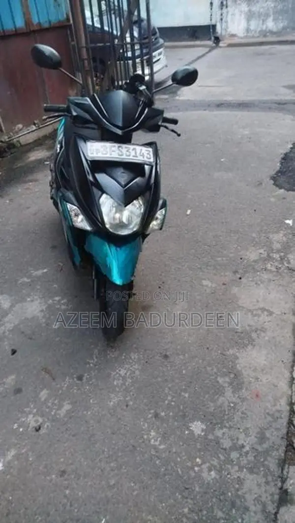 Yamaha SZR 2017