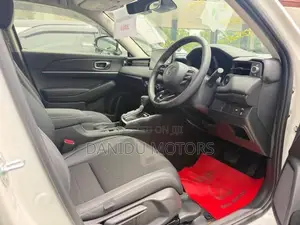 Honda Vezel Z-PREMIUM 2026