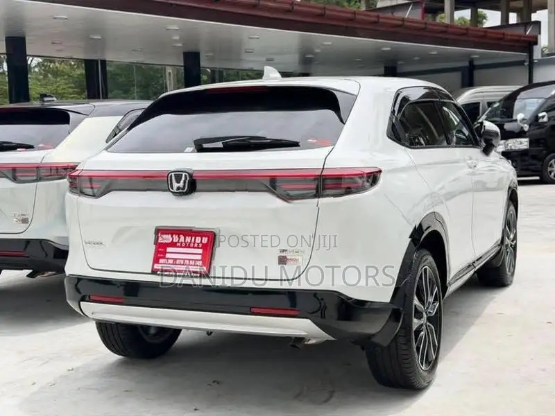 Honda Vezel Z-PREMIUM 2026
