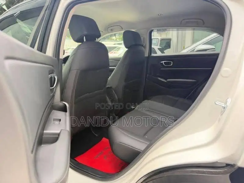 Honda Vezel Z-PREMIUM 2026