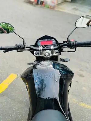 Yamaha FZ 2016
