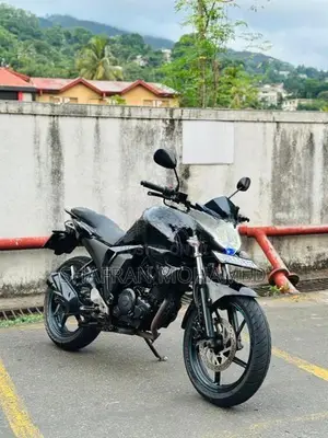 Yamaha FZ 2016