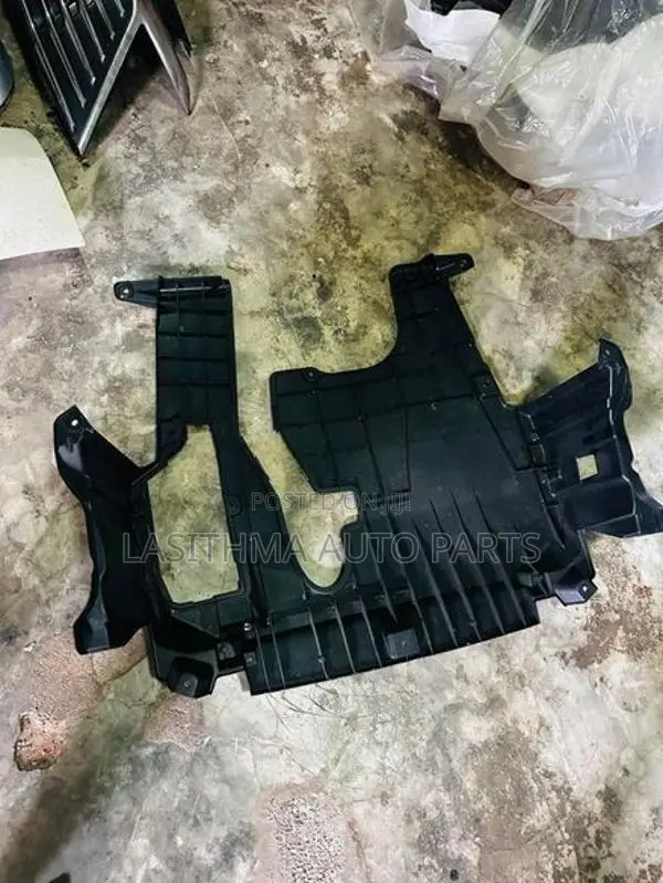 44 Stringray Engine Underguard