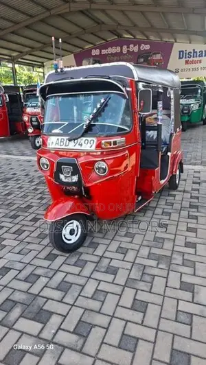 Bajaj RE 4Stroke 2015