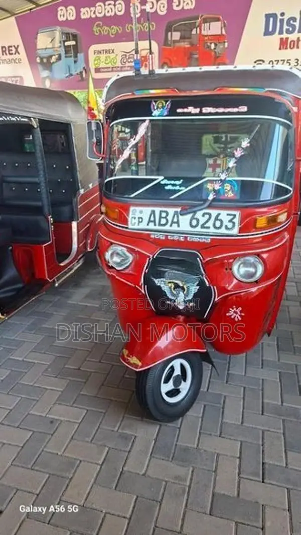 Bajaj RE 4 Stroke 2015