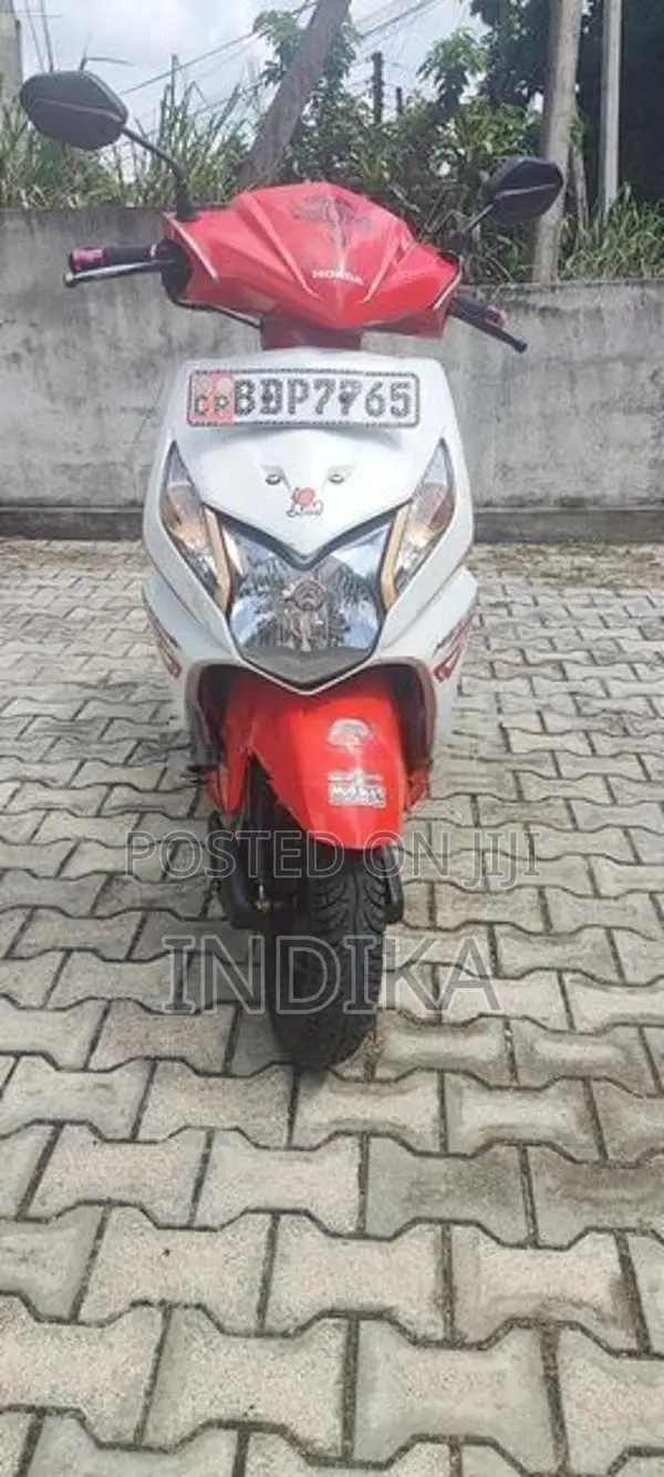 Honda Dio 2016
