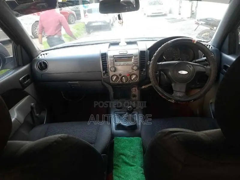 Ford Ranger 2011