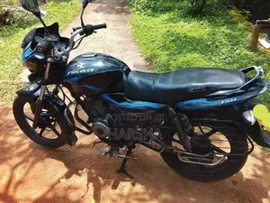 Bajaj Discover 150 2010