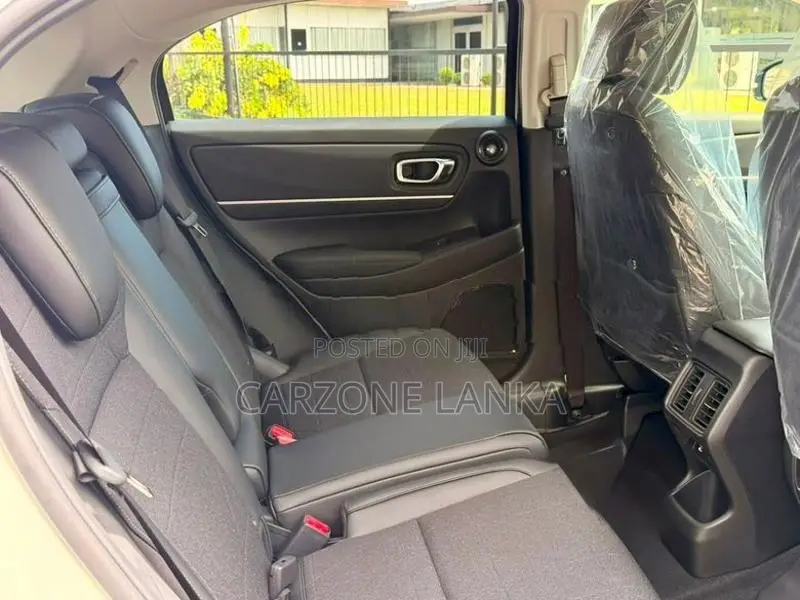 Honda Vezel Z Premium 2026