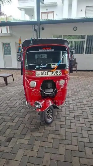Bajaj RE 4 Stroke 2015