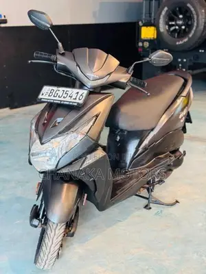 Honda Dio 2018