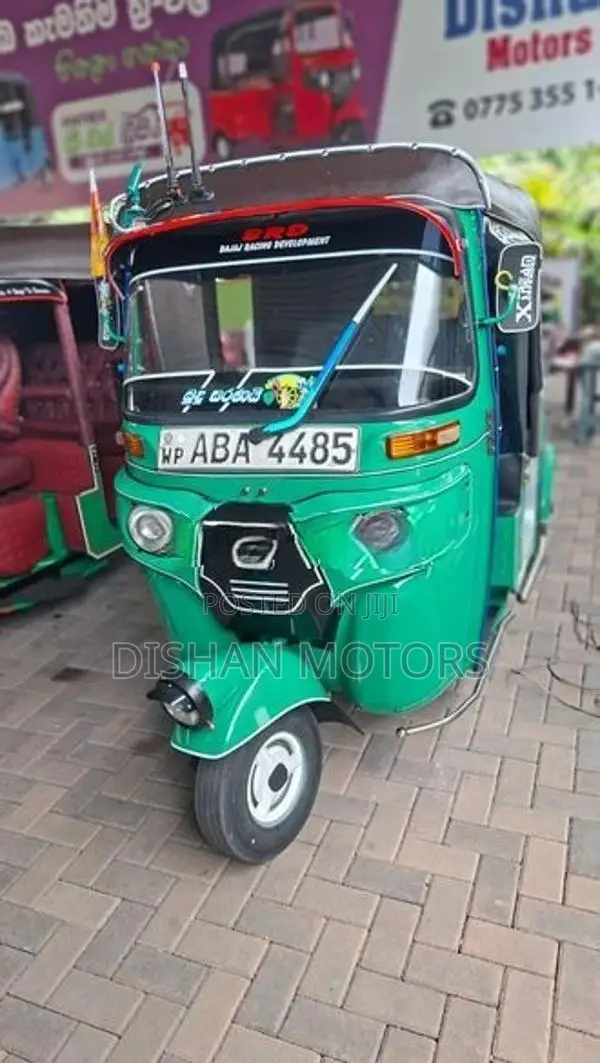 Bajaj RE 4 Stroke 2015
