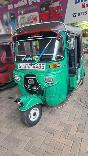 Bajaj RE 4 Stroke 2015