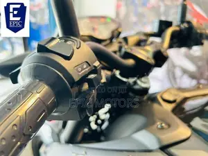 Bajaj Pulsar N160 normal 2026