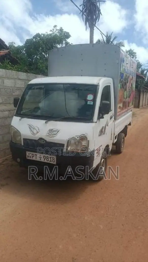Mahindra Maxximo 2012