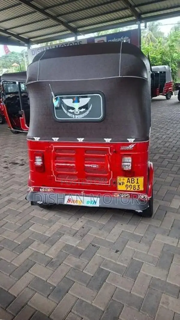 Bajaj RE 4 Stroke 2015