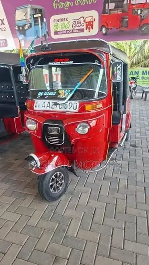 Bajaj RE 4 Stroke 2015