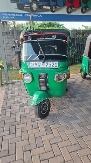 Bajaj RE 4 Stroke 2011