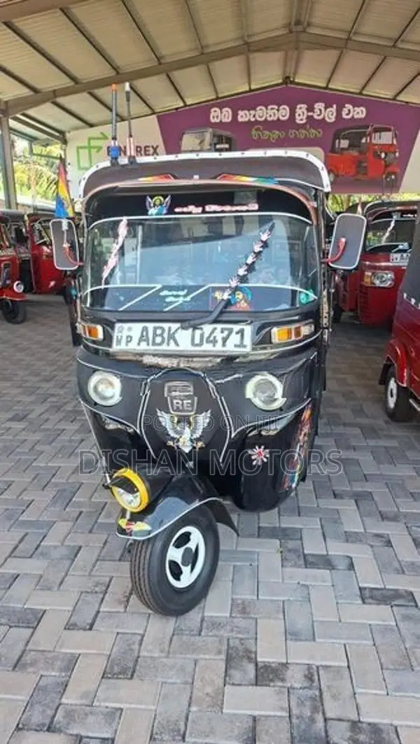 Bajaj RE 4 Stroke 2015