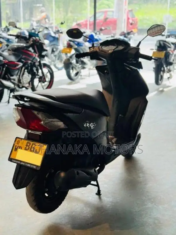 Honda Dio 2018