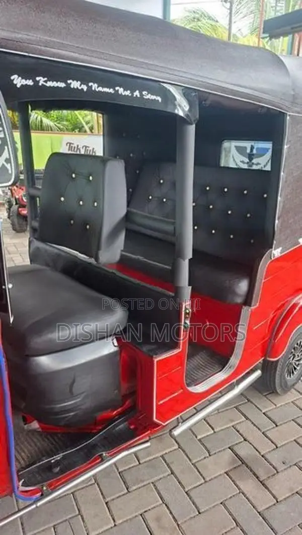Bajaj RE 4 Stroke 2015
