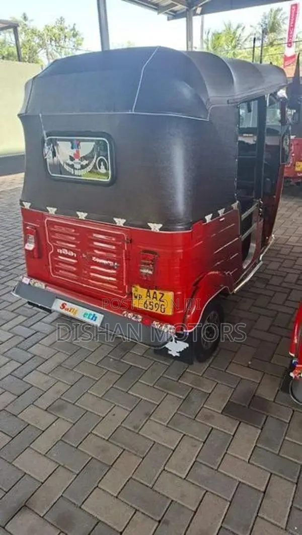 Bajaj RE 4 Stroke 2015