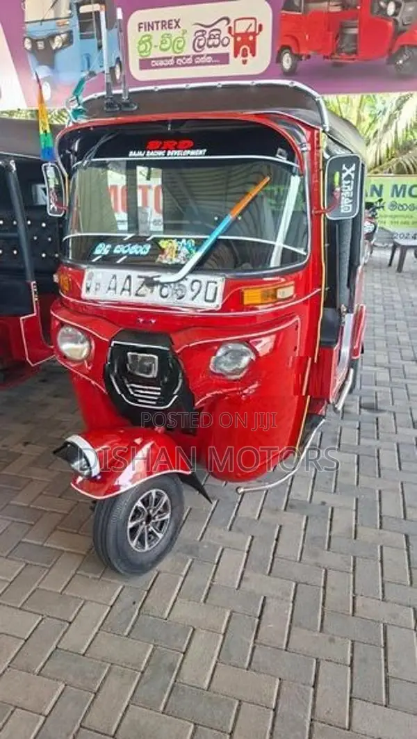 Bajaj RE 4 Stroke 2015