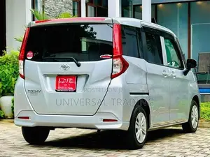 Toyota Roomy X Grade Safety 2024