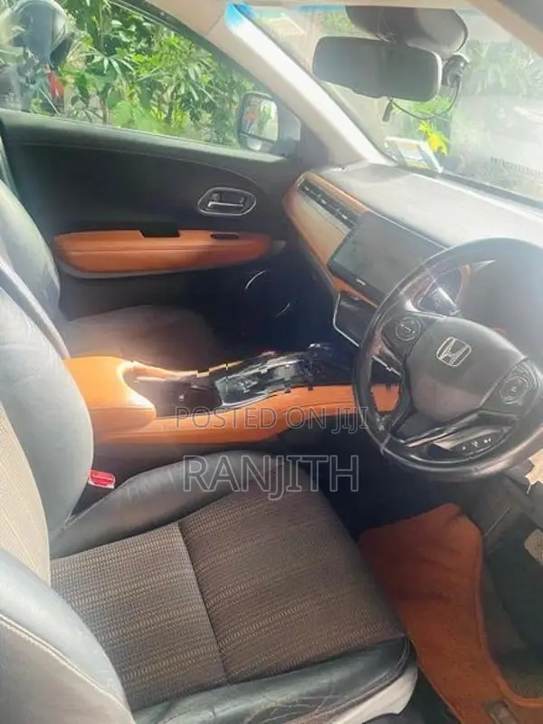 Honda Vezel 2014