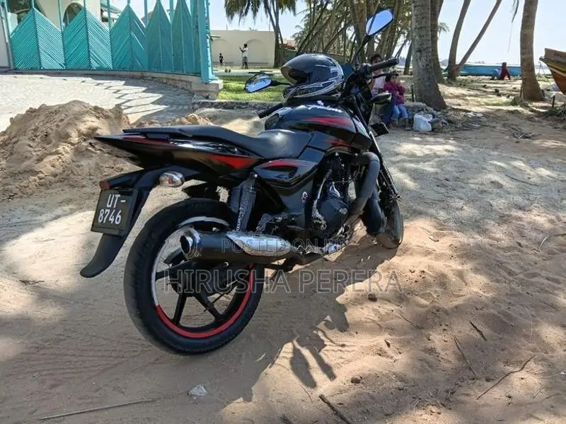 Bajaj Pulsar 180 2009