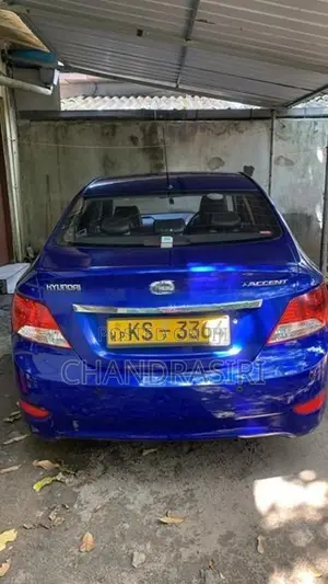Hyundai Accent GLS 2012