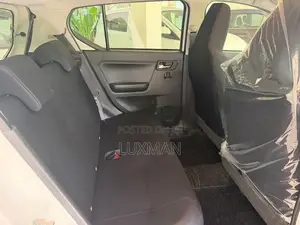 Daihatsu Mira X ES 2025