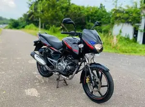 Bajaj Pulsar 150 2017