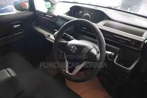 Suzuki Wagon R Stingray 2017