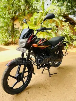 Bajaj Platina 100 ES 2016