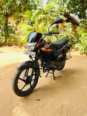 Bajaj Platina 100 ES 2016