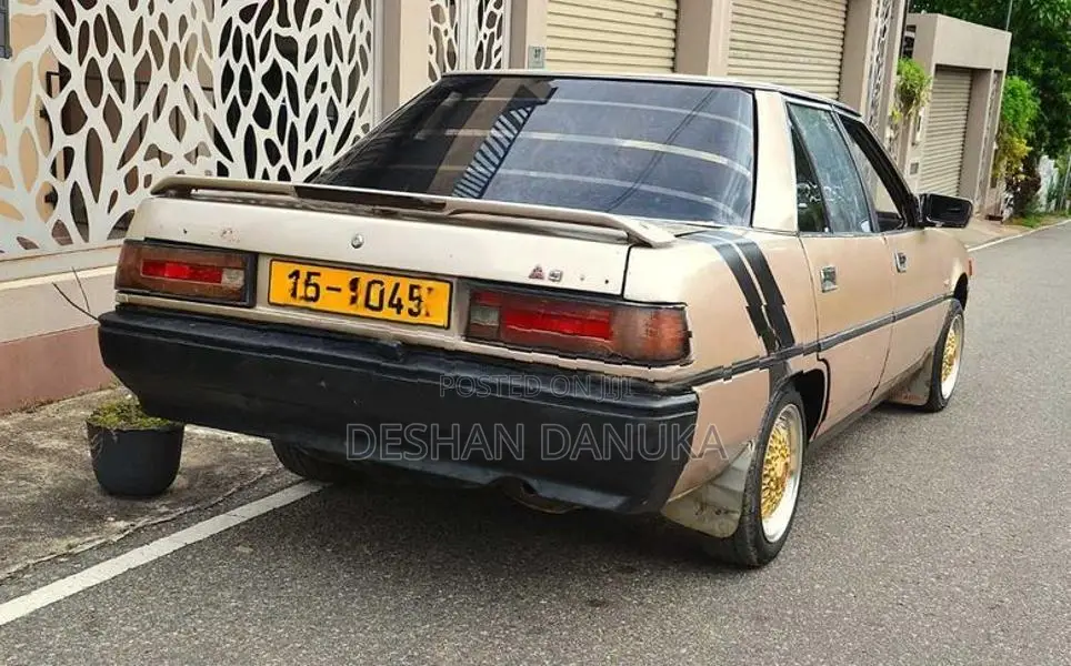 Mitsubishi Galant GLX 1988