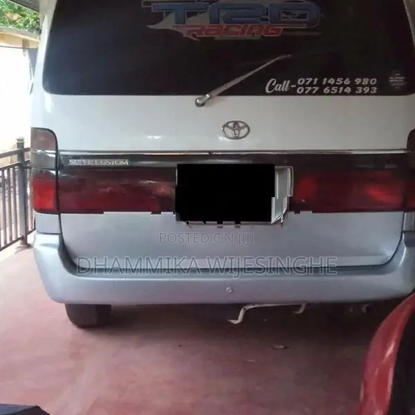 Toyota Dolphin LH 113 1998