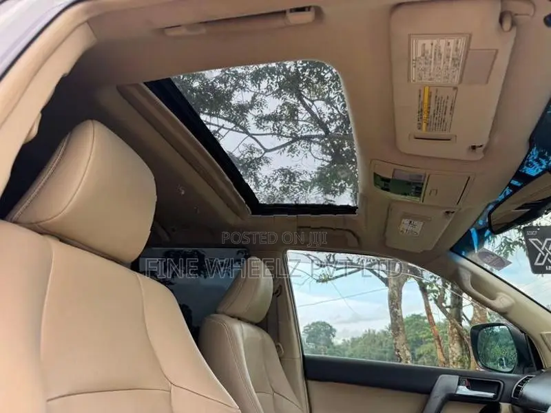 Toyota Land Cruiser Prado 150 2015