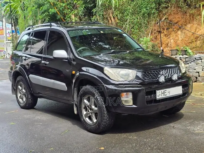Toyota RAV4 4x4 Automatic 2003